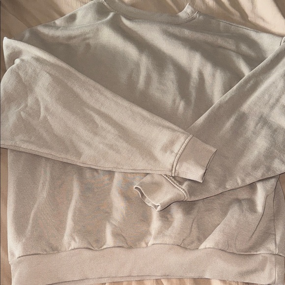 ALO Yoga - Accolade Crewneck Sweatshirt - Picture 5 of 5